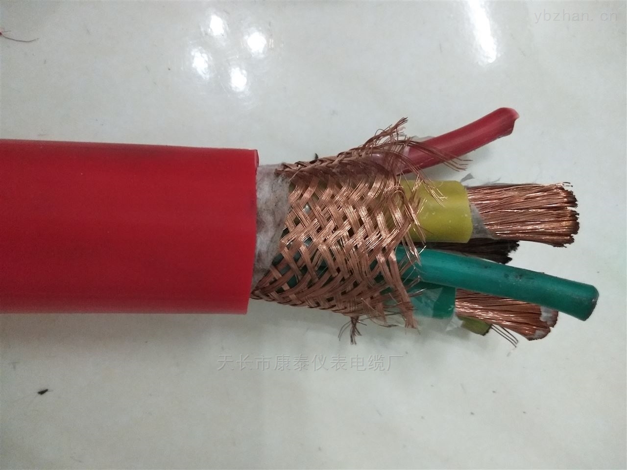 YGCRP3*70+1*35硅橡胶电缆